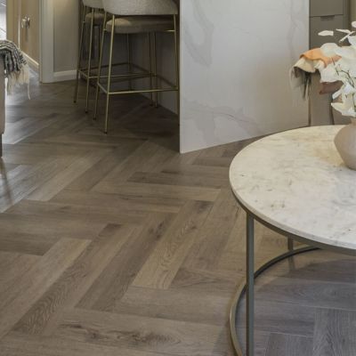 Durham Oak SPC Vinyl Herringbone Flooring 60x12.5cm