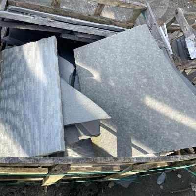 Crazy Paving 1 Ton Crate (Mixed Offcuts/Broken Bits/Various Stones)