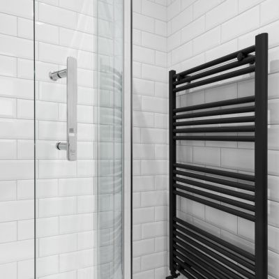 Metro White Bevelled Ceramic Gloss Tile 20x10cm - Alternative Image