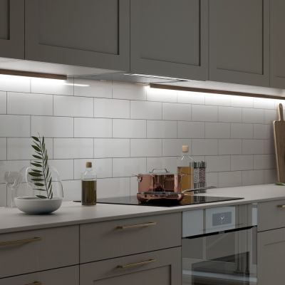 Metro XL White Flat Ceramic Gloss 30x10cm - Alternative Image