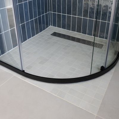 Lunar Silver Matt Porcelain Mosaic 29.8x29.8cm - Alternative Image