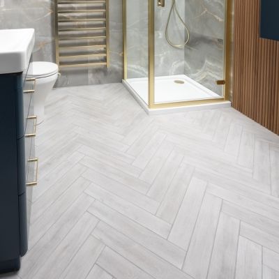 Yosemite Wood-Effect Gris Placket Matt Porcelain Tile 44x8cm - Alternative Image