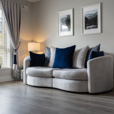 Laminate Flooring - 12mm Mammut 4V AC5 Mountain Oak Grey 185x19cm