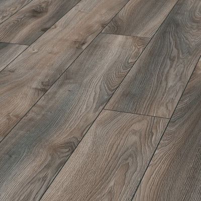 Laminate Flooring - 12mm Mammut 4V AC5 Macro Oak Grey 185x19cm - Alternative Image