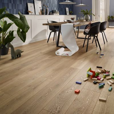 Laminate Flooring - 12mm Mammut 4V AC5 Mountain Oak Nature 184.5x18.8cm