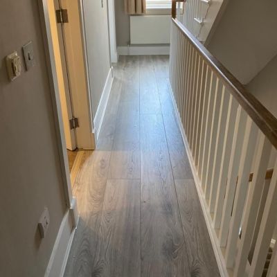 Laminate Flooring - 12mm Mammut 4V AC5 Highland Oak Silver 185x19cm