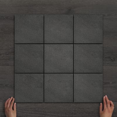 Outdoor Porcelain Cobble Aran Black Natural Tile 20x20cm