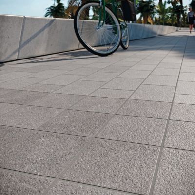 Outdoor Porcelain Cobble Pierre Grey Textured Tile 30x20cm - Alternative Image