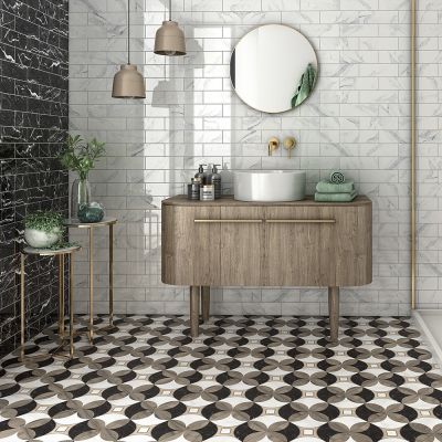 Alba Carrara Ceramic Wall Tile 22.5x7.5cm - Alternative Image
