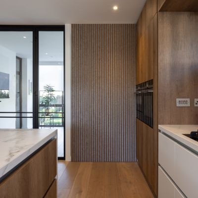 21mm Acoustic Silver Felt Wall Panel Walnut 240x60cm - Alternative Image